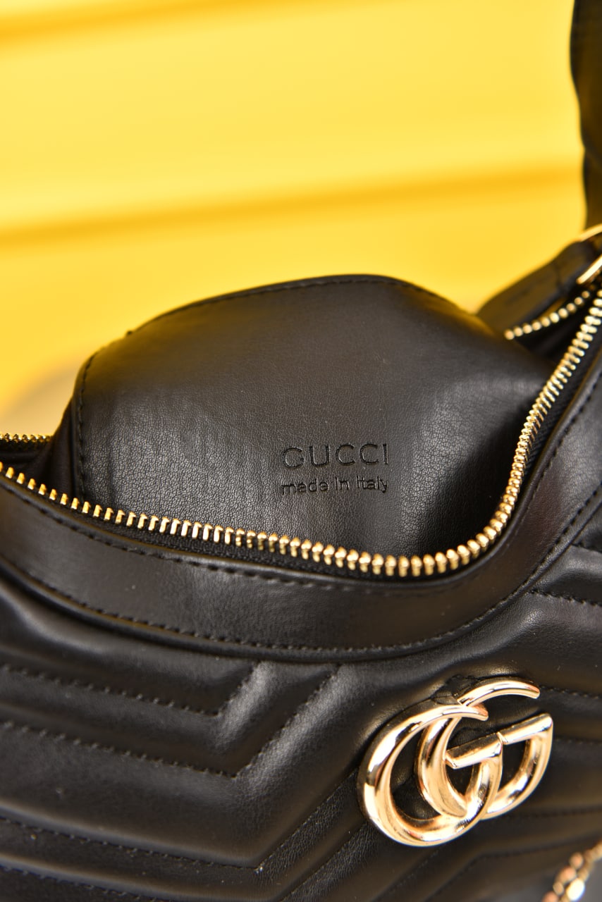 GG - Marmont Half Shaped Mini Bag