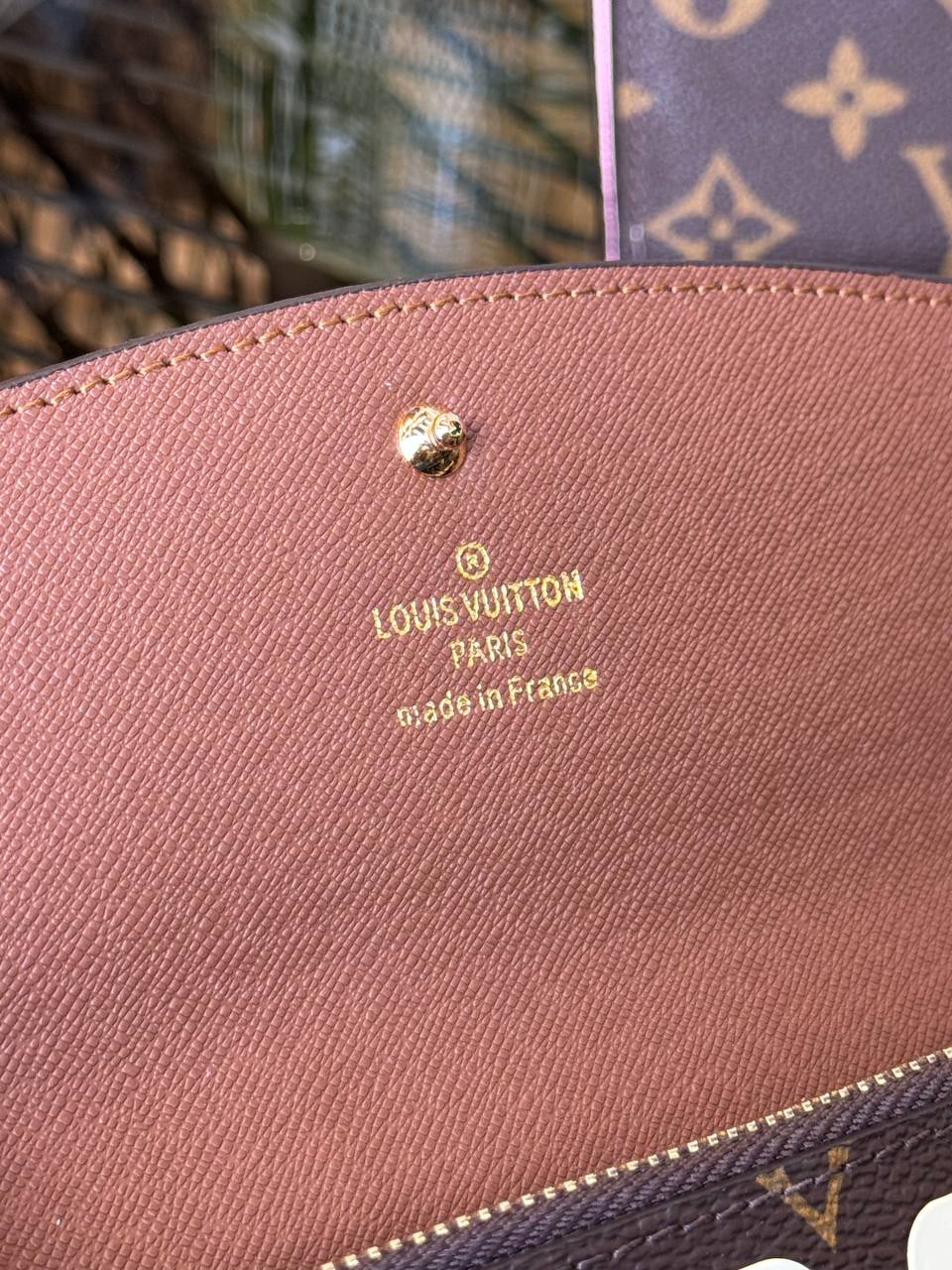 L - Leather Wallet (Brown)