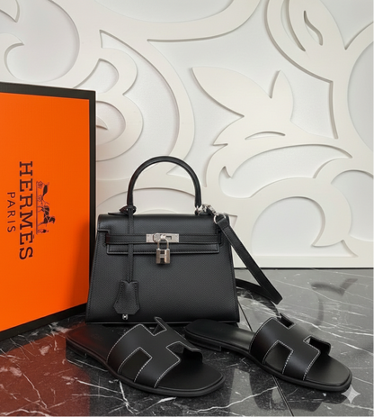 Hms Kelly 22 Bag and Slipper Set