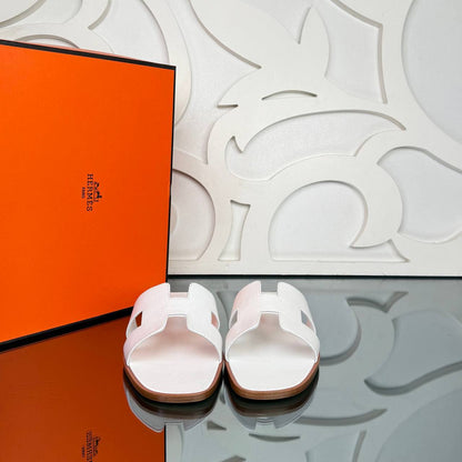 HMS - Oran Slippers (White)