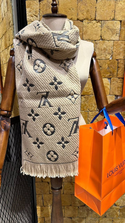 LVS - Shawl