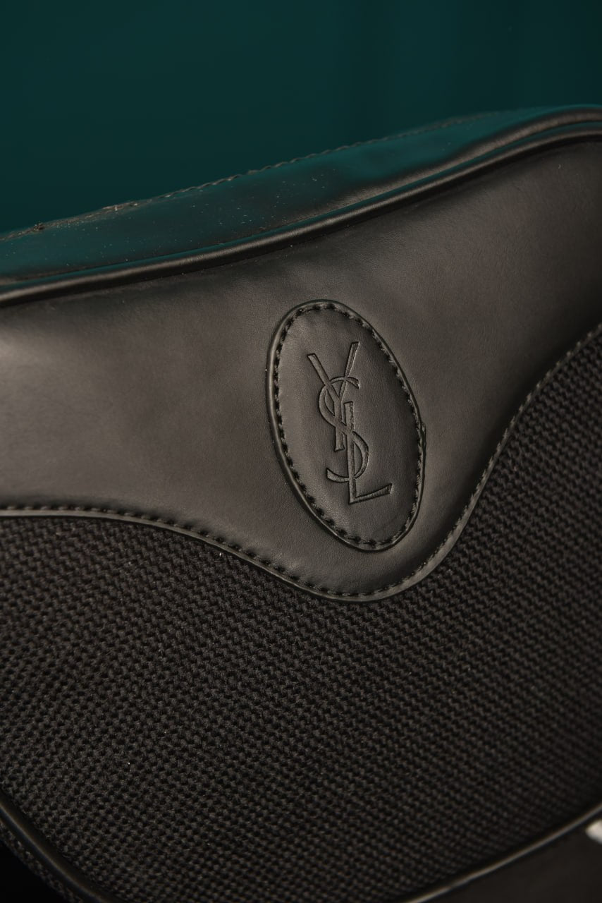 YSI - Le 5 A 7 Hobo Bag In Smooth Leather