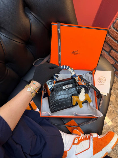 HMS - Kelly 19 - (Video)